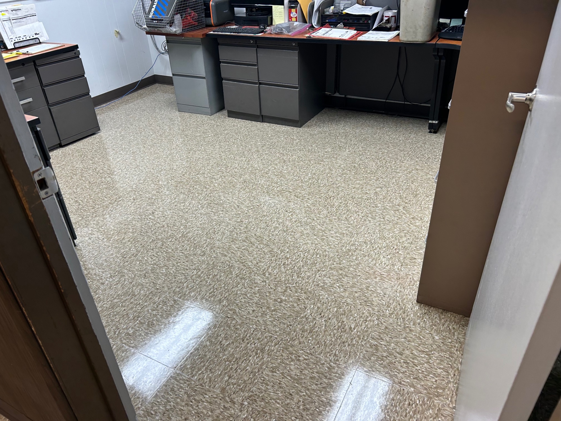 Office Tile Restoration after professional cleaning by Vargas Commercial Cleaning