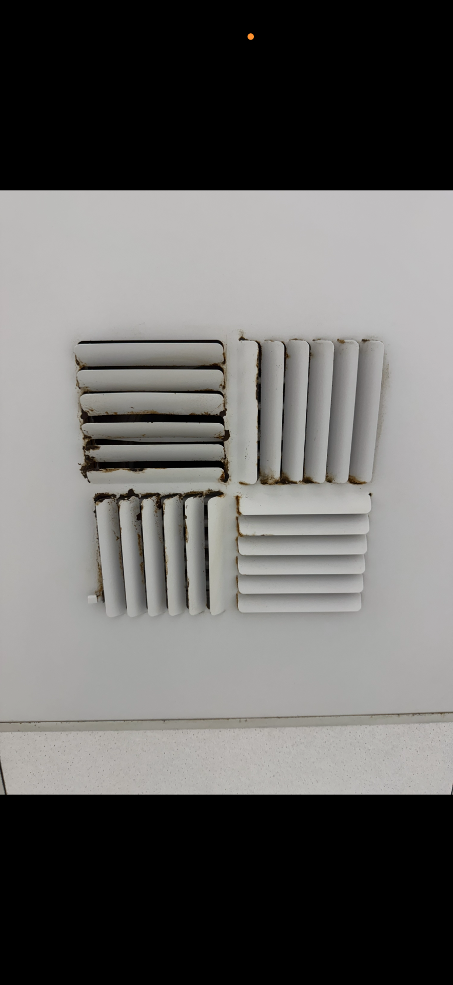 HVAC Vent Detail after professional cleaning by Vargas Commercial Cleaning
